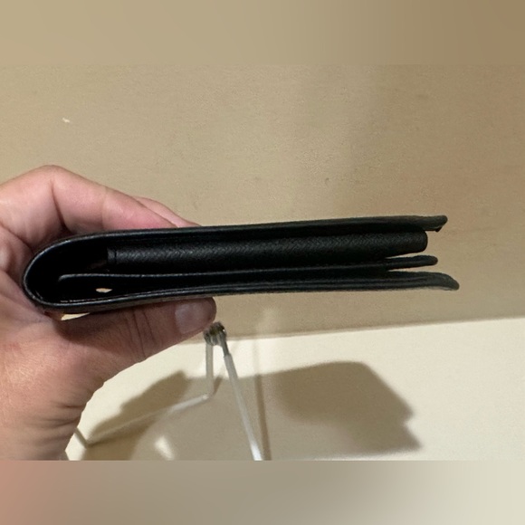 Louis Vuitton Tiaga XL Men’s Wallet - Picture 7 of 16